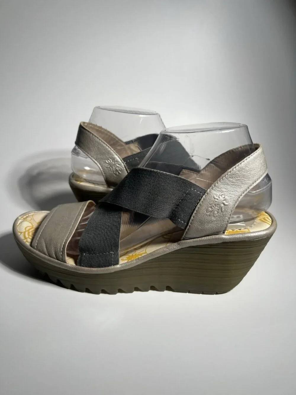 Fly London Yayi Bognor Leather Mary Jane Shoes Women’s EU 39 US 8.5